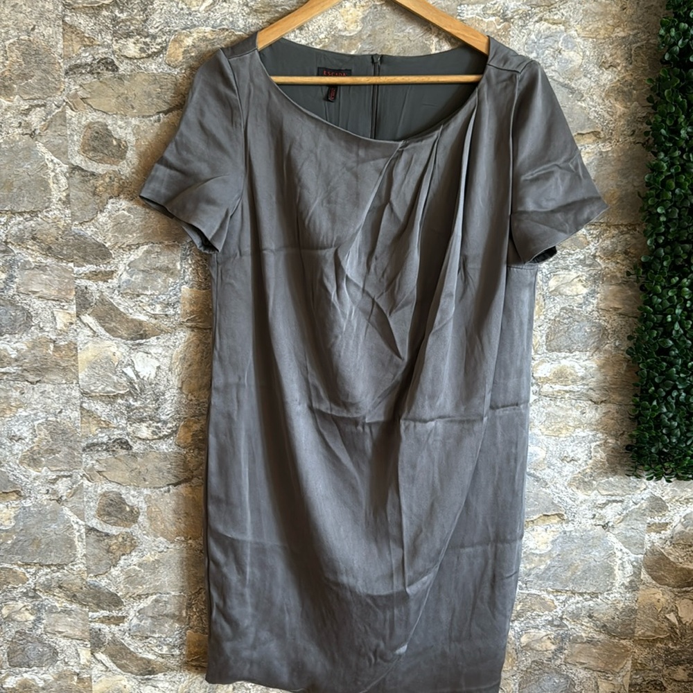 Escada 100% silk